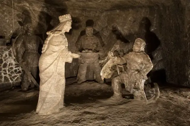 Legenda o Świętej Kindze: Historia soli i jej cud