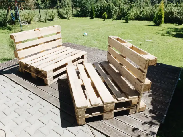 Krzesło z Palet DIY: Prosty Poradnik Krok po Kroku