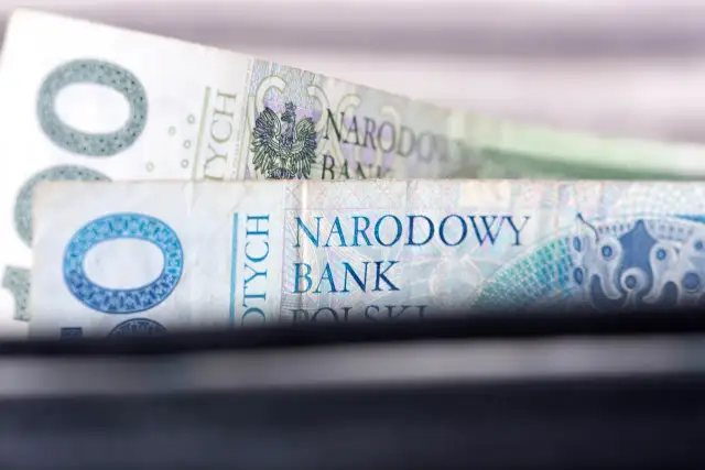 Który bank konsoliduje chwilówki? Sprawdź, jak uniknąć długów