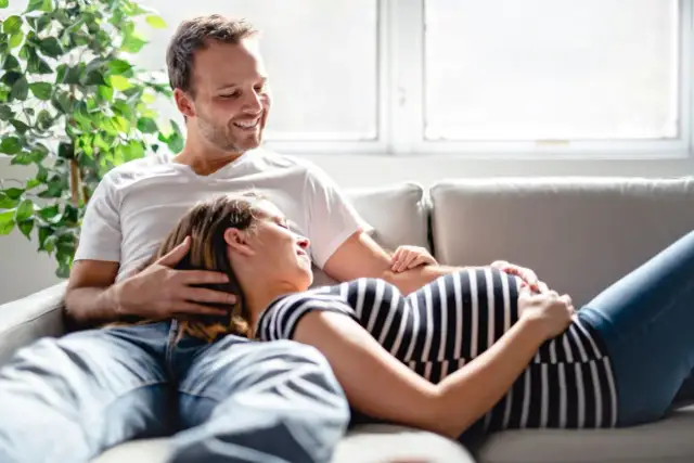 Kiedy zaczyna się 6 miesiąc ciąży? Poznaj ważne zmiany i etapy rozwoju
