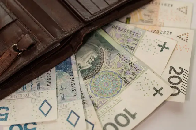 Pożyczka z negatywnym BIK i KRD: Czy to możliwe i bezpieczne?