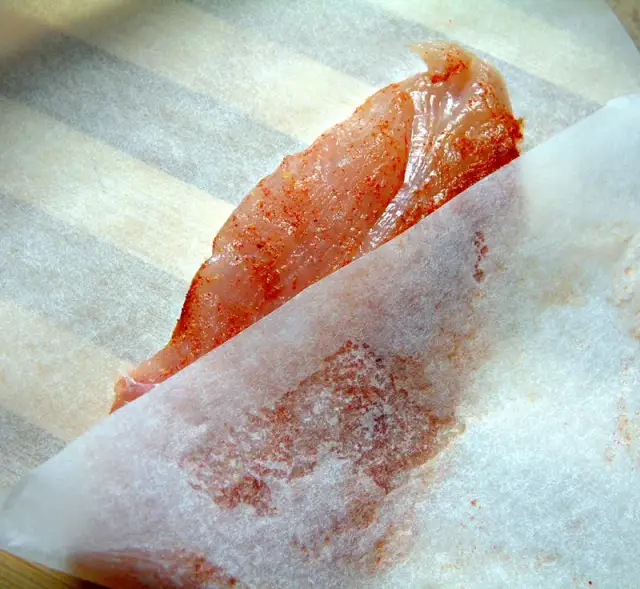 Jak przyrządzić filet z kurczaka dietetycznie i smacznie bez tłuszczu