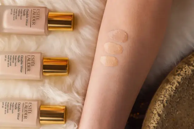 Jak wybrać idealny odcień podkładu Estée Lauder Double Wear?