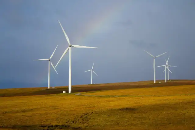 Mińsk Mazowiecki: Czy powstaje tu elektrownia? Odkryj potencjał OZE
