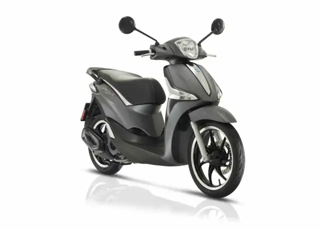 Maxi skuter 125 jaki wybrać – najlepsze modele i ich wady