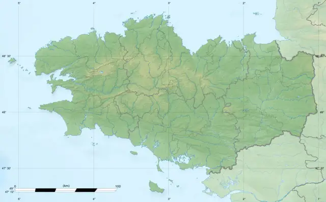 Mapa topograficzna pokazuje, gdzie jest półwysep bretoński, z zaznaczonymi rzekami i ukształtowaniem terenu.