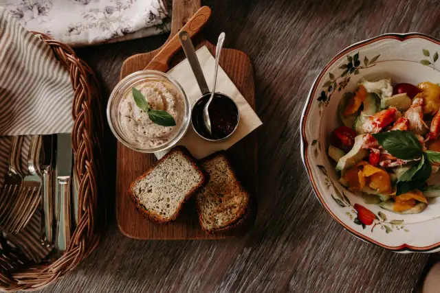 Wątróbka z dorsza: superfood z haczykiem? Cała prawda o zdrowiu