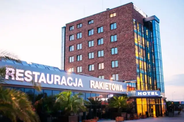 Kto płaci za dojazd i hotel w programach TV w Warszawie?