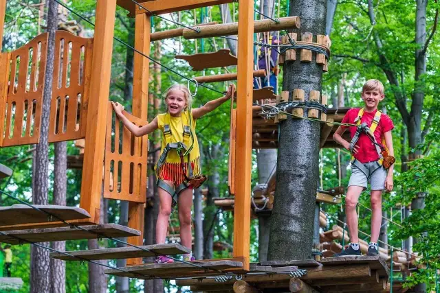 Trollandia: Park linowy dla dzieci? Przewodnik dla rodziców!