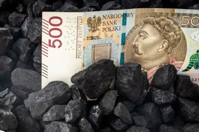 Dodatek węglowy dla spółdzielni: czy mieszkaniec dostanie pieniądze?