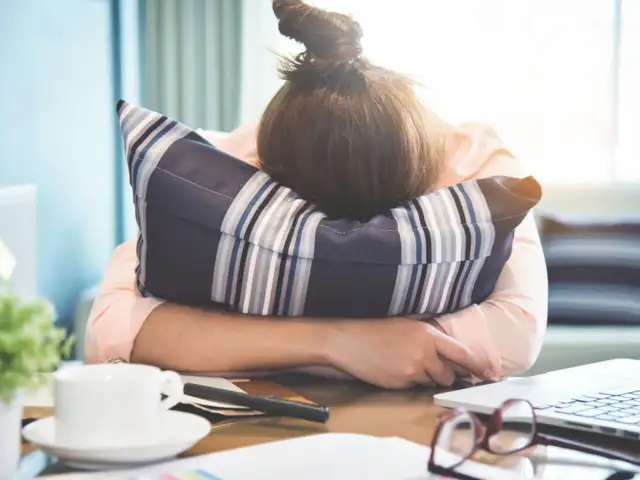 Ból głowy w 5 minut? Sprawdzone sposoby na natychmiastową ulgę