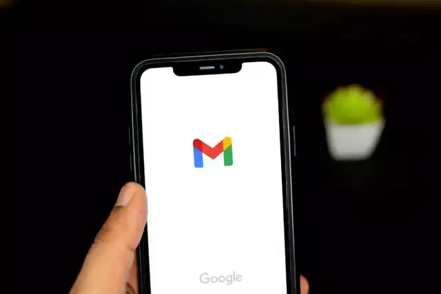 Jak ustawić domyślne konto Google? Prosty poradnik krok po kroku