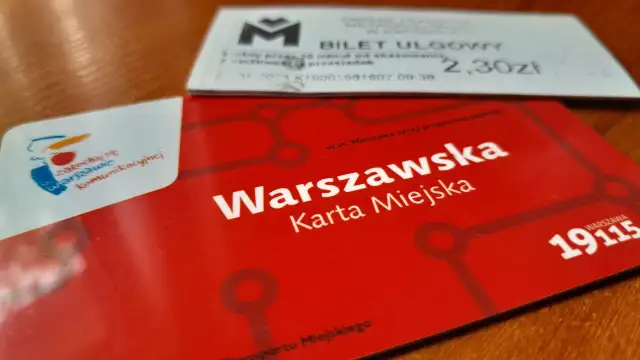 Komu przysługuje bilet seniora w Warszawie? Sprawdź, kto może skorzystać