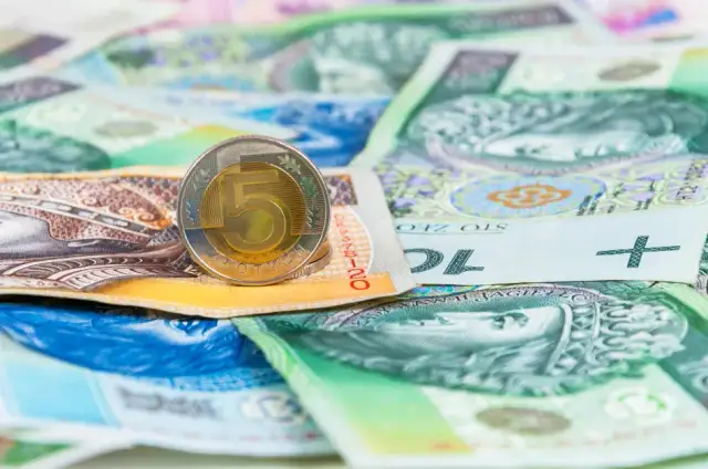 Kto nie płaci Funduszu Pracy? Sprawdź zwolnienia i oszczędzaj!