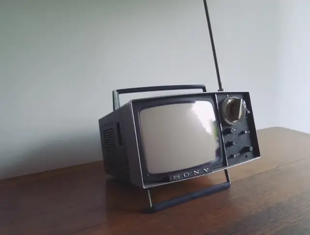 Gdzie znaleźć Telewizor do oddania za darmo w Warszawie?
