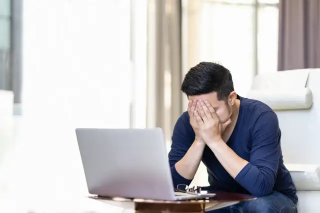 Co zrobić kiedy laptop nie chce się włączyć - skuteczne rozwiązania problemu