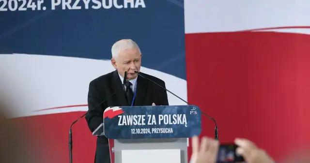 Ile PiS ma posłów w Sejmie? Zaskakująca liczba i jej znaczenie