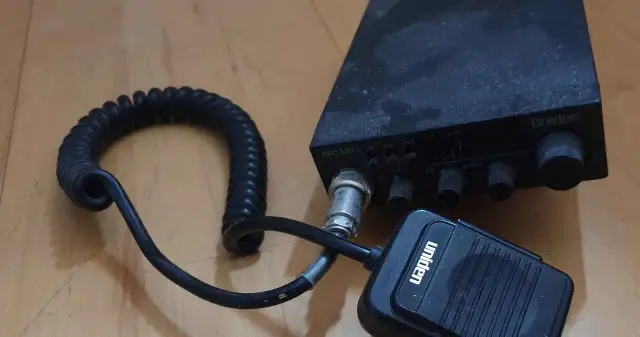 Cb radio w polsce am czy fm - co wybrać dla lepszej jakości?