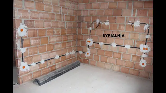 Jakie przewody elektryczne pod tynk wybrać, aby uniknąć błędów w instalacji?