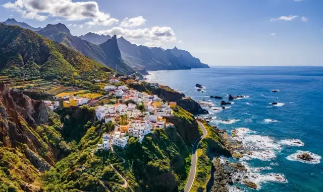 Najlepsze atrakcje na Teneryfie, które musisz zobaczyć podczas wakacji