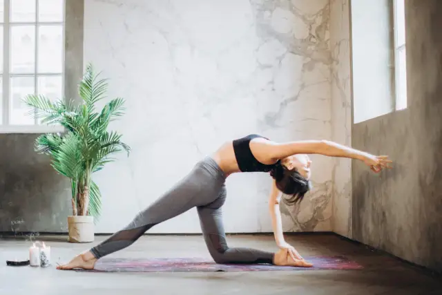 Pilates: Na co pomaga? Zdrowy kręgosłup, sylwetka, spokój ducha