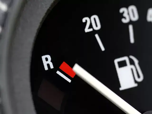 Toyota Yaris: pojemność baku, rezerwa i zasięg wszystko, co musisz wiedzieć