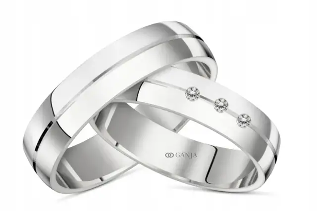 Srebrna obrączka męska: Znaczenie, tradycja i nowoczesny styl w Polsce