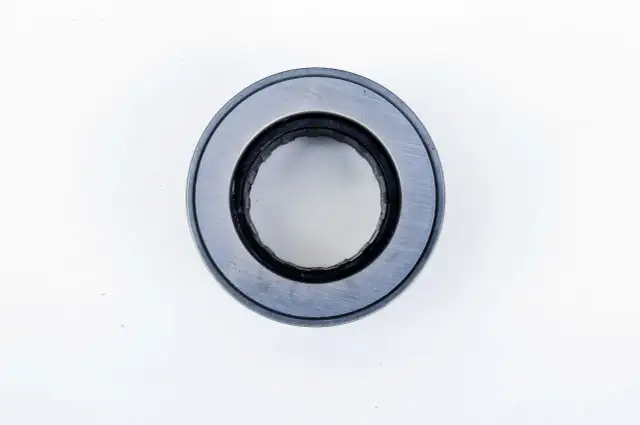 Objawy uszkodzenia łożyska oporowego sprzęgła, które musisz znać