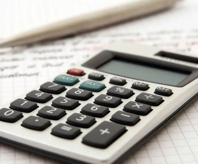 Czy na maturze z matematyki można mieć kalkulator? Oto zasady i ograniczenia