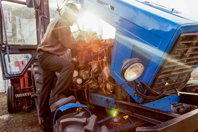 EHR do ciągnika co to jest i jak zmienia pracę w rolnictwie