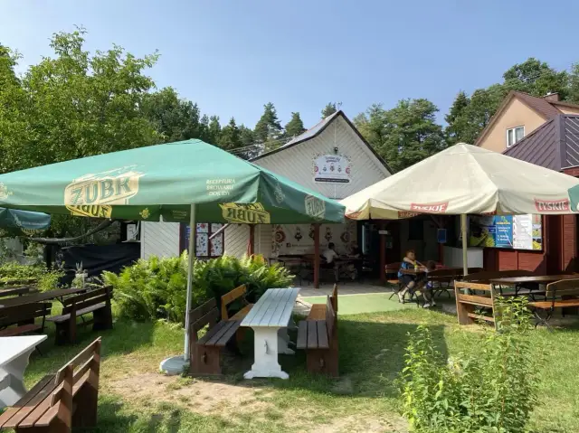 Gdzie zjeść kartacze? Odkryj najlepsze miejsca w Suwałkach i Mazurach