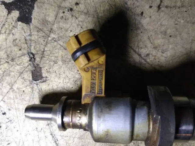 Piąty wtrysk Toyota gdzie jest? Odkryj jego ukrytą lokalizację!