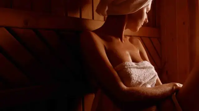 Sauna po treningu: Jak mądrze regenerować mięśnie i unikać błędów?