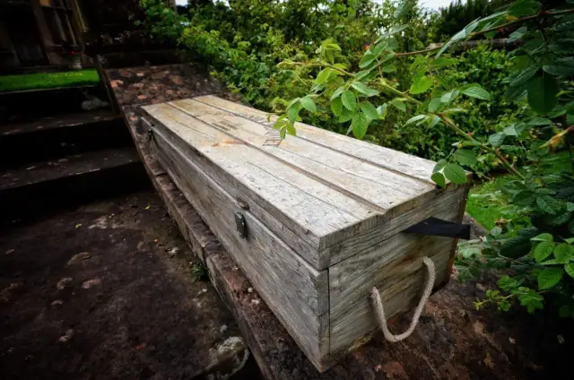 Skrzynia ogrodowa - Jak zbudować solidną konstrukcję na lata?