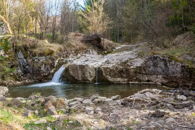 Biała Woda w Sudetach: spektakularny szlak dla każdego turysty