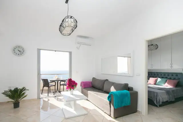 Jak kupić mieszkanie w Albanii bez ryzyka i zbędnych kosztów