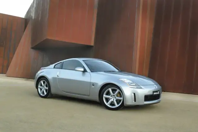 Najlepsze spoirowa do Nissan 350Z - nowe i używane opcje na rynku