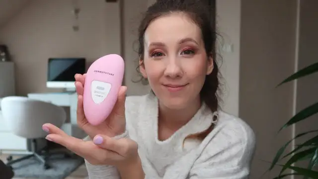 DermoFuture: Jak prawidłowo używać szczoteczki sonicznej? Ekspert radzi