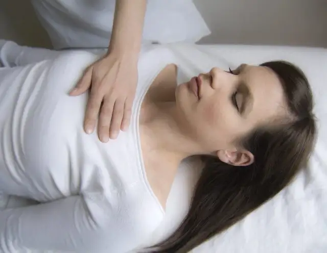 Chirurgia fantomowa: Co to jest i czy może pomóc? Pełny przewodnik