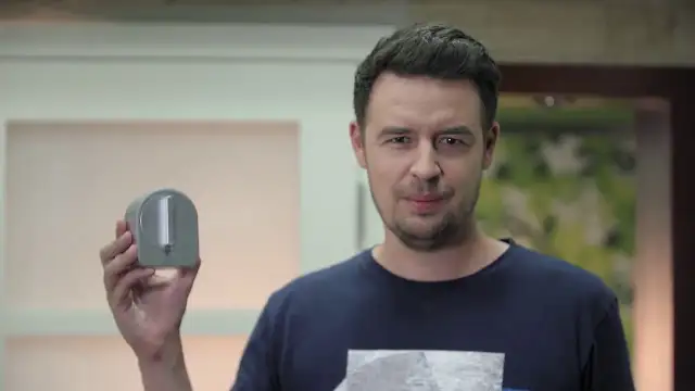 Jak zablokować drzwi bez klucza - proste metody na bezpieczeństwo