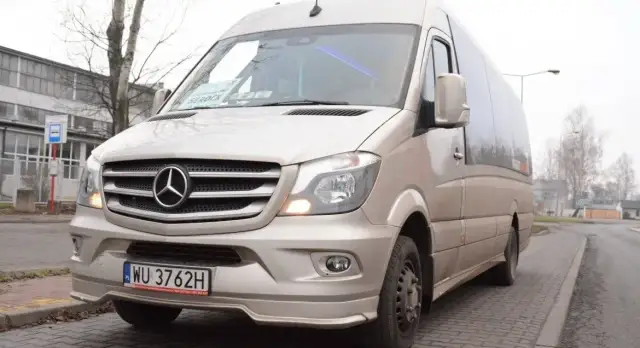 Serock Bus-Kom PKS: Rynek, rozkład, bilety. Podróż bez stresu!