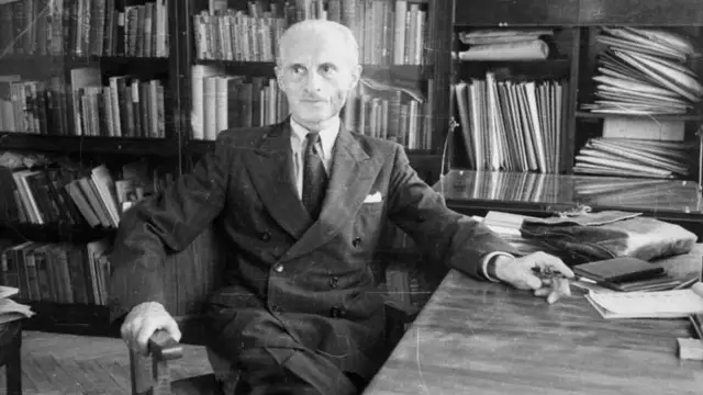 Julian Tuwim: Krótkie wiersze dlaczego są wciąż aktualne?