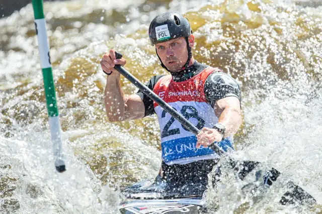 Kajakarstwo slalomowe na IO: Zasady, historia i polskie sukcesy