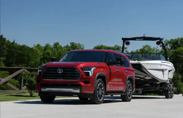 Maksymalna długość pojazdu z przyczepą – przepisy 2023 w Polsce