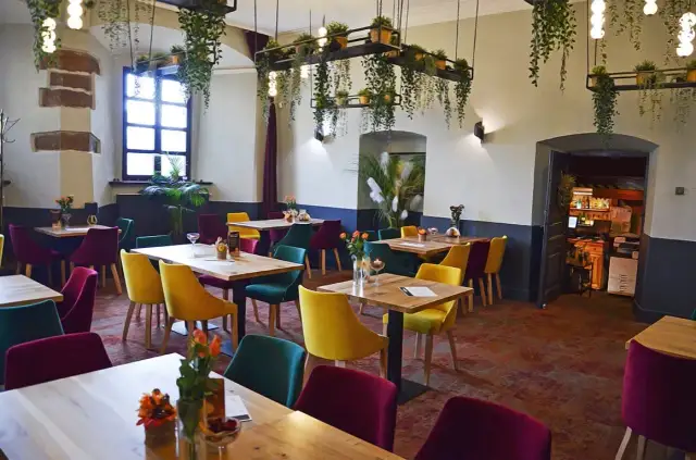 Olkusz gdzie zjeść - najlepsze miejsca na pyszny obiad i kolację