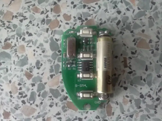 Jak sklonować pilota do bramy i uniknąć problemów z kompatybilnością