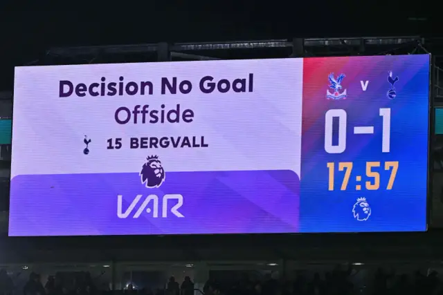 Spalony: Od podstaw po VAR i Prawo Wengera. Czy to rewolucja?