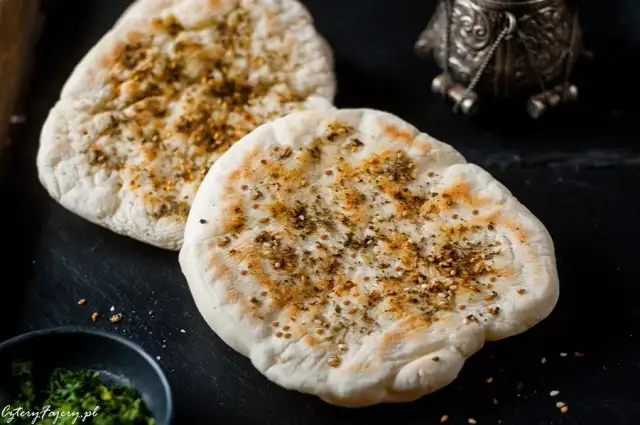 Naan jak z tandoor? Zrób go w domu! Prosty przepis