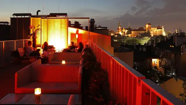 Najlepsze koktajl bary Kraków: Przewodnik po smakach i atmosferze