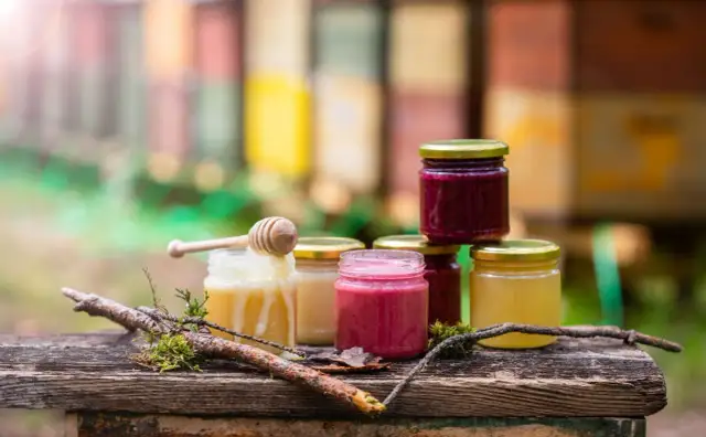 Czy miód jest zdrowy? Poznaj korzyści i zagrożenia jego spożycia